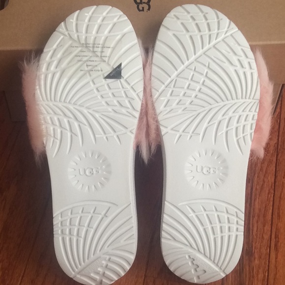 🆕 Authentic UGG fluffy slides light pink- size 8 - Picture 8 of 8